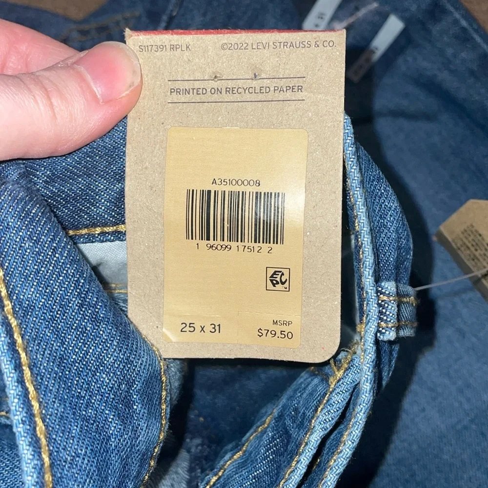 NWT Levi’s 94 baggy jeans